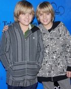 Cole & Dylan Sprouse : cole_dillan_1183952043.jpg