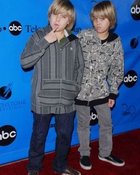 Cole & Dylan Sprouse : cole_dillan_1183952071.jpg
