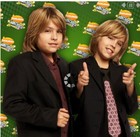 Cole & Dylan Sprouse : cole_dillan_1184083404.jpg