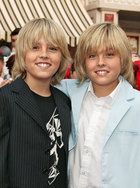 Cole & Dylan Sprouse : cole_dillan_1186585666.jpg