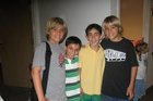 Cole & Dylan Sprouse : cole_dillan_1188170356.jpg