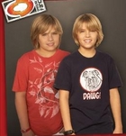 Cole & Dylan Sprouse : cole_dillan_1193233948.jpg
