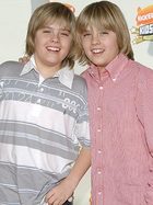 Cole & Dylan Sprouse : cole_dillan_1218349833.jpg