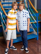 Cole & Dylan Sprouse : cole_dillan_1222792526.jpg