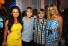 Cole & Dylan Sprouse : cole_dillan_1223128105.jpg