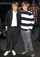 Cole & Dylan Sprouse : cole_dillan_1224050312.jpg