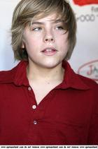 Cole & Dylan Sprouse : cole_dillan_1229284336.jpg