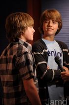 Cole & Dylan Sprouse : cole_dillan_1236615468.jpg
