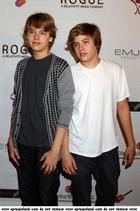 Cole & Dylan Sprouse : cole_dillan_1246553035.jpg
