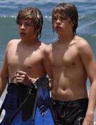 Cole & Dylan Sprouse : cole_dillan_1249250789.jpg