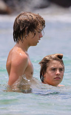 Cole & Dylan Sprouse : cole_dillan_1249601029.jpg