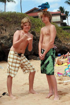 Cole & Dylan Sprouse : cole_dillan_1252655973.jpg