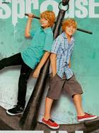 Cole & Dylan Sprouse : cole_dillan_1253383332.jpg