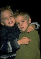 Cole & Dylan Sprouse : cole_dillan_1258490749.jpg