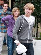 Cole & Dylan Sprouse : cole_dillan_1262801891.jpg