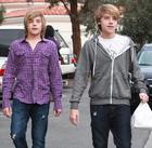 Cole & Dylan Sprouse : cole_dillan_1263861092.jpg