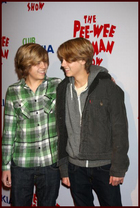 Cole & Dylan Sprouse : cole_dillan_1264122562.jpg
