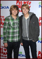 Cole & Dylan Sprouse : cole_dillan_1264122574.jpg