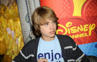 Cole & Dylan Sprouse : cole_dillan_1267913952.jpg
