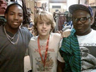 Cole & Dylan Sprouse : cole_dillan_1273763129.jpg