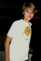 Cole & Dylan Sprouse : cole_dillan_1274301637.jpg