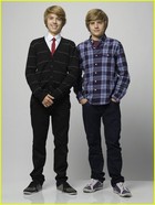 Cole & Dylan Sprouse : cole_dillan_1300956831.jpg