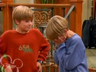 Cole & Dylan Sprouse : spr-suitelife102_059.jpg
