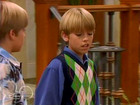 Cole & Dylan Sprouse : spr-suitelife102_219.jpg