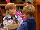 Cole & Dylan Sprouse : spr-suitelife102_233.jpg