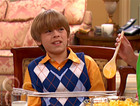 Cole & Dylan Sprouse : sprsuitelife122063.jpg
