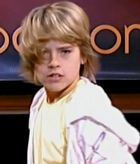 Cole Sprouse : cole-sprouse-1335322159.jpg