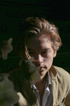 Cole Sprouse : cole-sprouse-1429631999.jpg