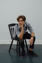 Cole Sprouse : cole-sprouse-1443613321.jpg