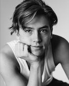 Cole Sprouse : cole-sprouse-1448445621.jpg