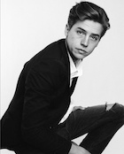 Cole Sprouse : cole-sprouse-1448445638.jpg