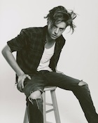Cole Sprouse : cole-sprouse-1448677441.jpg