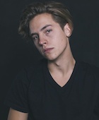 Cole Sprouse : cole-sprouse-1448755147.jpg