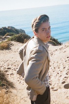Cole Sprouse : cole-sprouse-1448755160.jpg