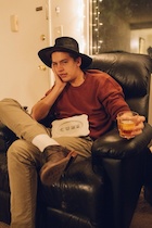 Cole Sprouse : cole-sprouse-1449100441.jpg
