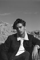 Cole Sprouse : cole-sprouse-1452577681.jpg