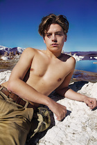 Cole Sprouse : cole-sprouse-1456254146.jpg