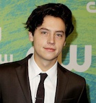 Cole Sprouse : cole-sprouse-1463697001.jpg