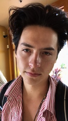 Cole Sprouse : cole-sprouse-1515319201.jpg