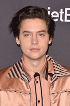 Cole Sprouse : cole-sprouse-1522276201.jpg