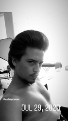 Cole Sprouse : cole-sprouse-1608279210.jpg