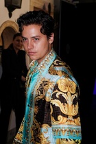 Cole Sprouse : cole-sprouse-1633977775.jpg