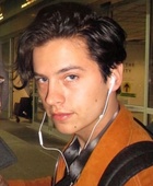 Cole Sprouse : cole-sprouse-1655285029.jpg