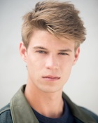 Colin Ford : colin-ford-1515483267.jpg