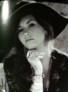 Demi Lovato : demi-lovato-1316179926.jpg