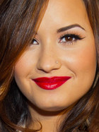 Demi Lovato : demi-lovato-1319254763.jpg
